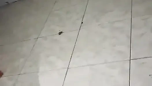 Ты можешь трахнуть мою би задницу