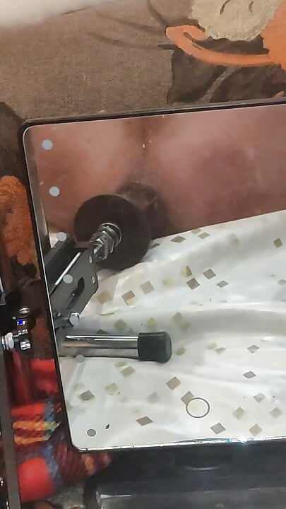 Fuck machine anal