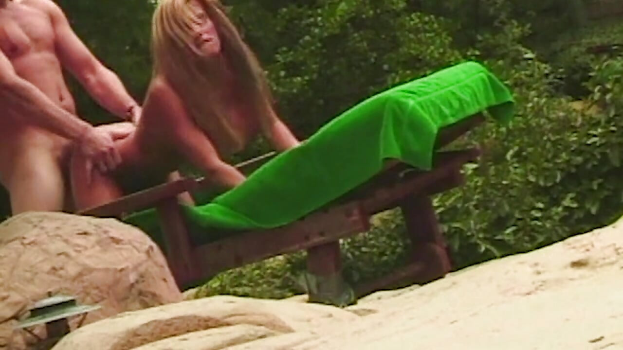 dunkle Lust läuft komplett aus dem Ruder mit frechen