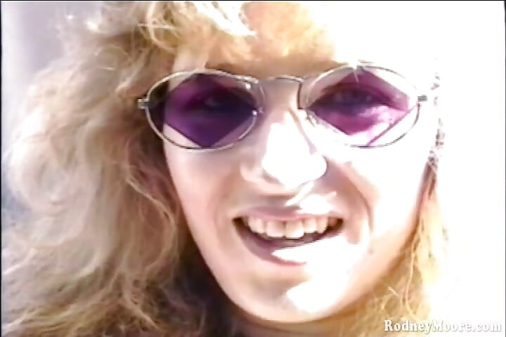 老 Vhs 胖美女变得肮脏复古