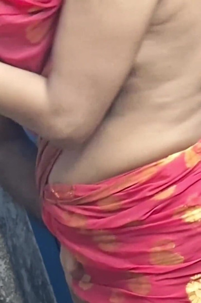 Vlasnik sobe romansa sa svojom ženom i jebao je u seks videu