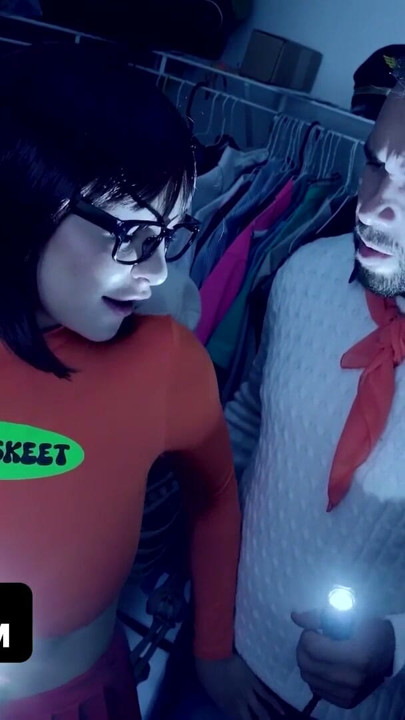 Jinkies! Velma & Fred Are Trying To Solve A Mystery In A Creepy House But They Fuck Instead | Clip 2