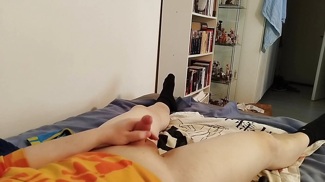 Final Friday Shakies and Finishing with Three Cumshots