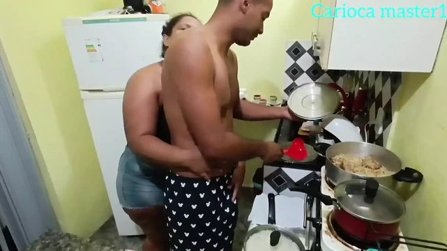 making food for the woman who doesn't stop at home
