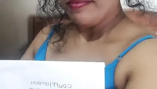 Aunty playing