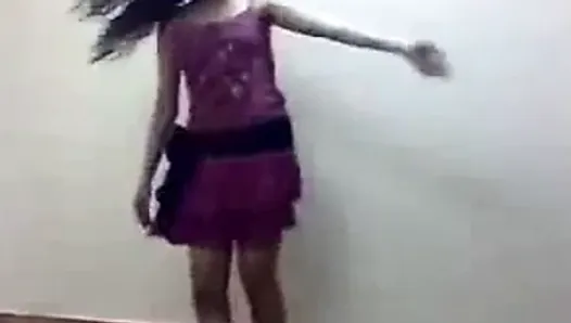 ghadeer ahmed egyptian feminist girl dancing