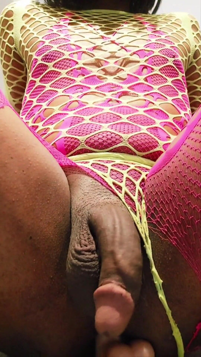 僕は愛人の命令に後背どんのように従い、ディルドに乗って | クリップ 2