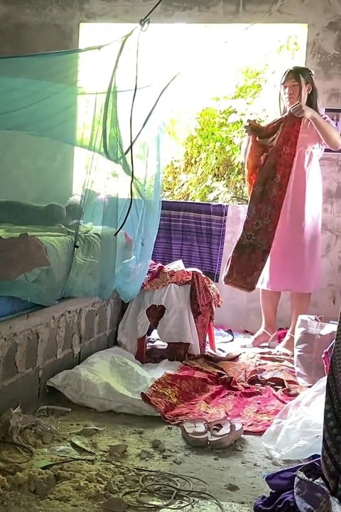 Aku ingin kau mencoba mencintaiku.