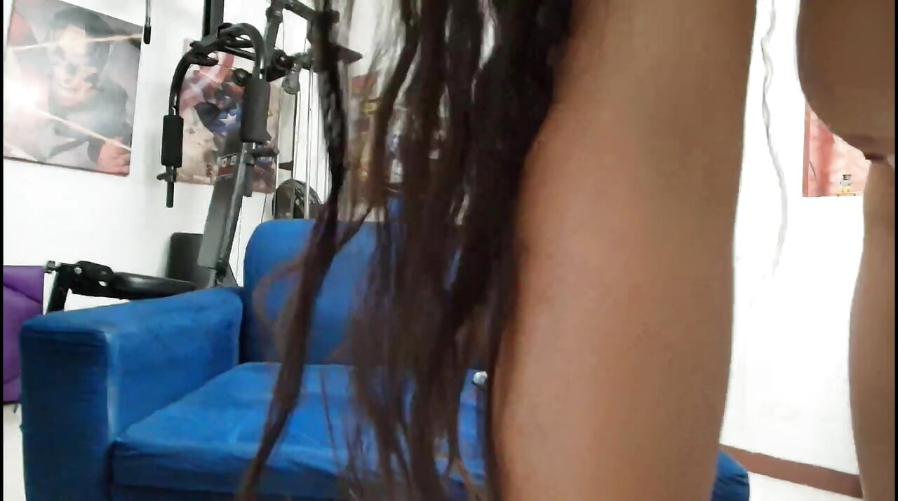 I cum in my sister-in-law's pussy a lot of milk