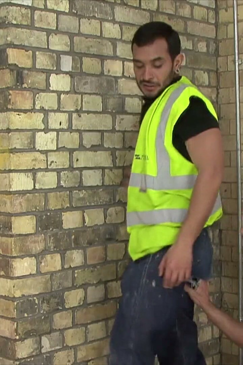 Lucio Saints and Issac Jones in the abandoned building-sex