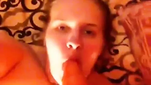 Kik slut Alywho123 fucks herself with a carrot