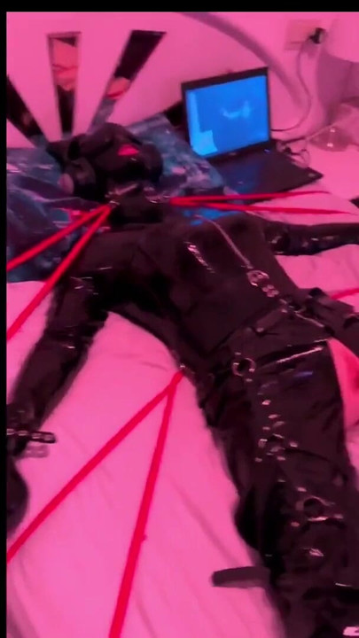 Rubber Drone 1397 PMV | Clip 1