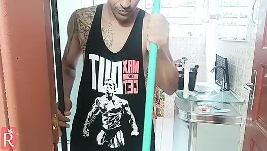 Dei Igual Uma Puta Safada No Banheiro Enquanto O Marido Estava Fora - Mr0081