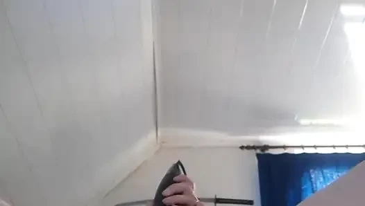 Мой муж работает, а я возбуждена