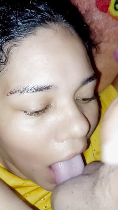 Χαριτωμένη υποτακτική φίλη που της αρέσει το σκληρό σεξ στον κώλο και το βαθύ λαρύγγι έλα να με ακολουθήσεις