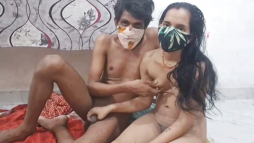 Sister-in-law's thirst quenched by the lack of a brother-in-law, sister-in-law took advantage of the absence