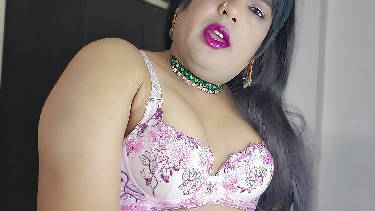 Purple Indian Wear Look