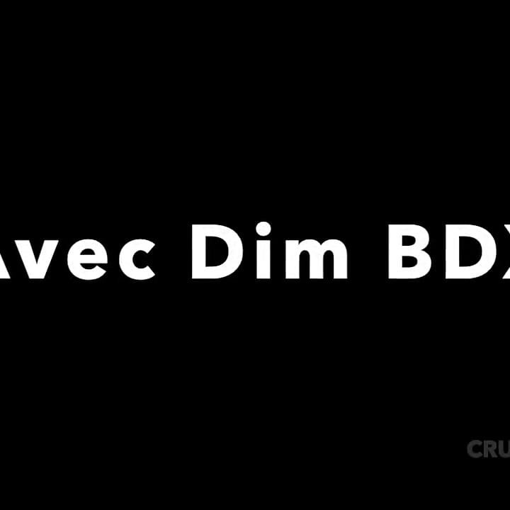 Dikongkek mentah untuk malam Halloween