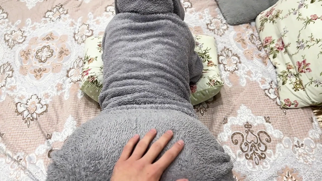 Stepsister Voluntarily Offers her Ass and you Fuck Her POV