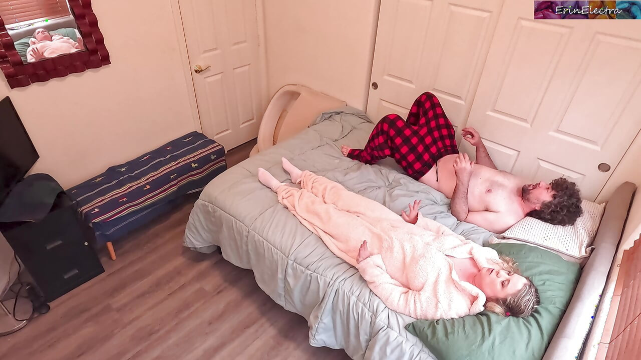 Stepsister shares a bed and wants you inside her