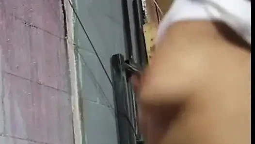 Genç kaltak siyah amcığını siyah bir yarakla siktiriyor