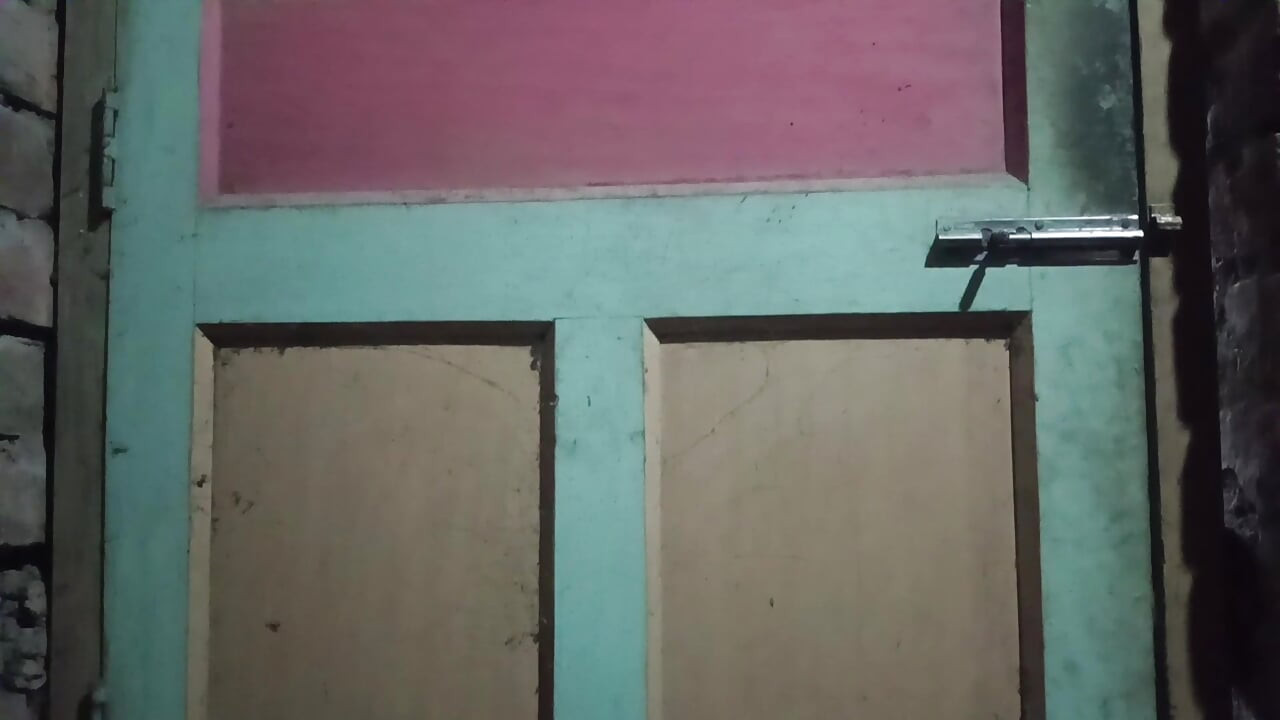 Since there was no one at home, I masturbated while thinking about my sister-in-law.