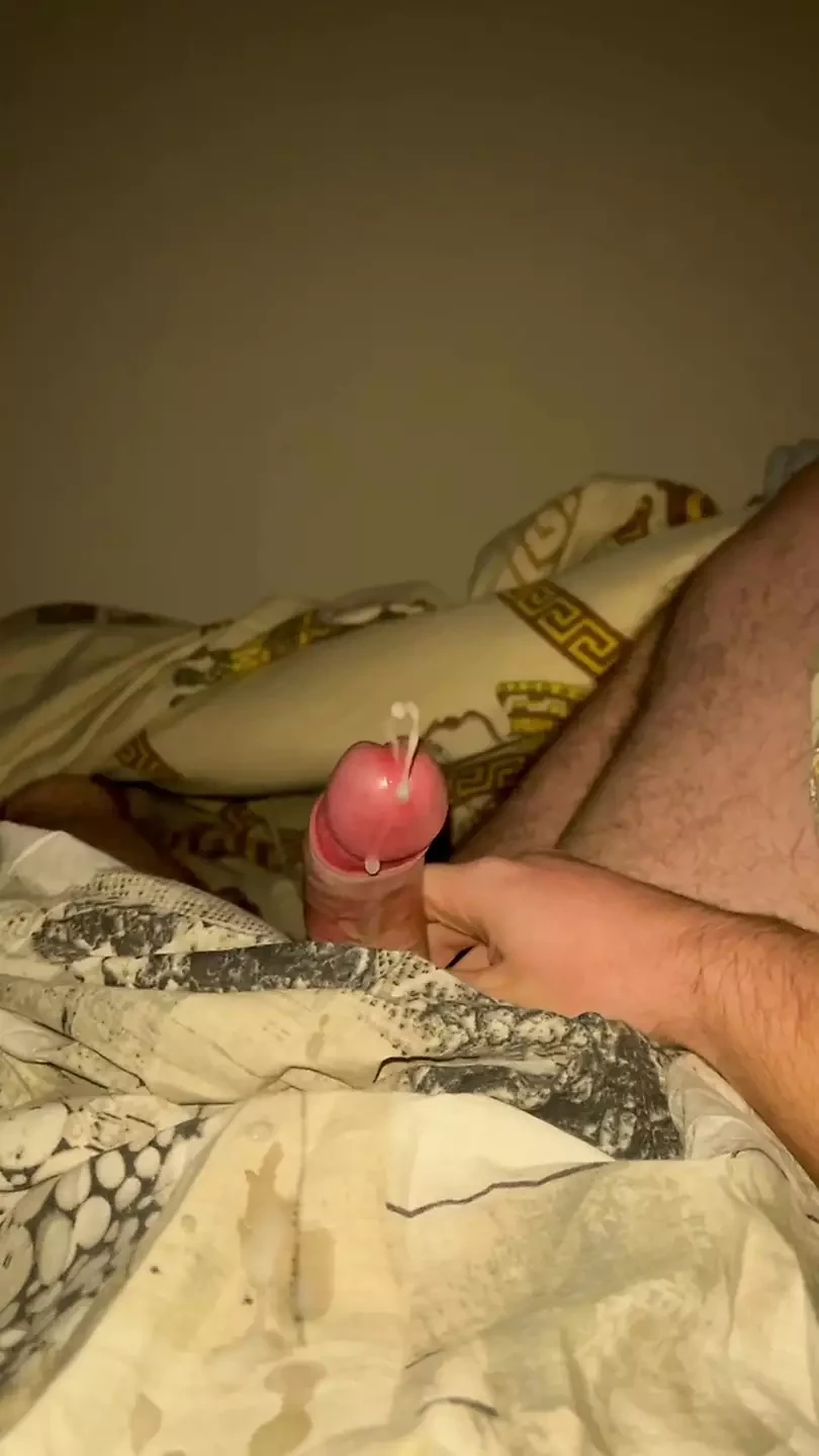 Night jerking off