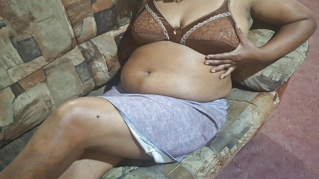 WTF Indian MILF erter kroppen hennes