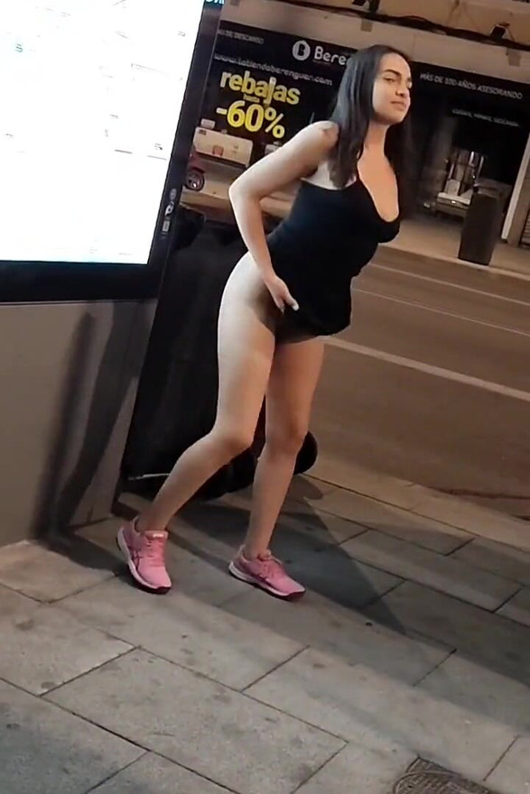 Com Pee Lation Risky Outdoor Public Pee Ana Spears Alfxnow