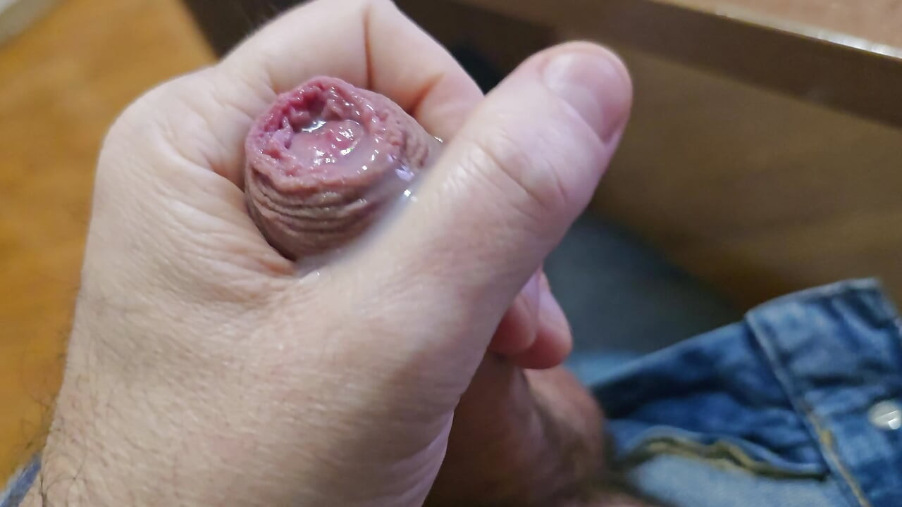 Big Italian Dick Cum in Office