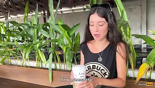 Starbucks'ta çılgın boşalma - umumi tuvalette sakso, spermle kahve içme