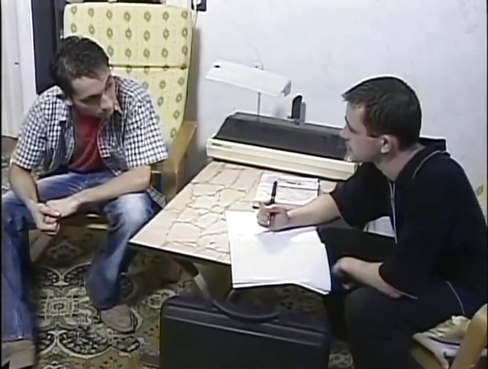 Hatalmas fasz szopás puncibaszás... Biszexuális hármasban