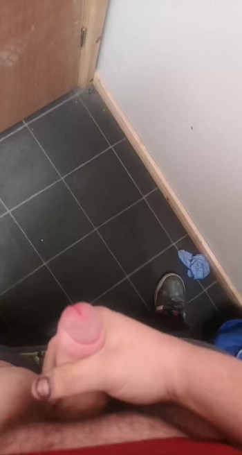 Small cock cums in a dirty work toilet