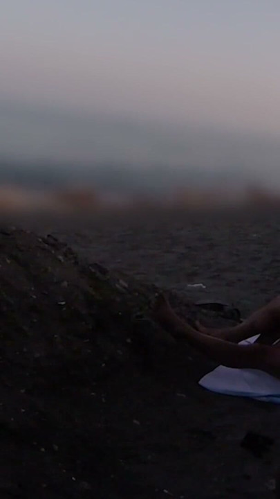 FLASHING my COCK in front of my STEPDAUGHTER in a PUBLIC BEACH and she HELPS me CUMSHOT in front of everyone - REAL SEX RISKY #2 | Clip 1