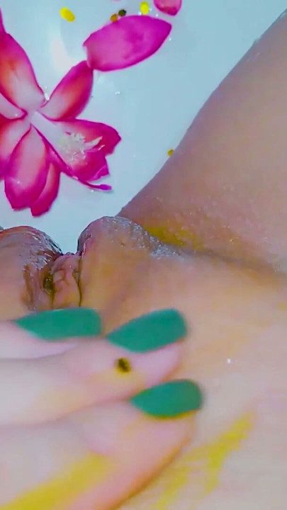 the most perfect teen pink pussy you will see today | Clip 1