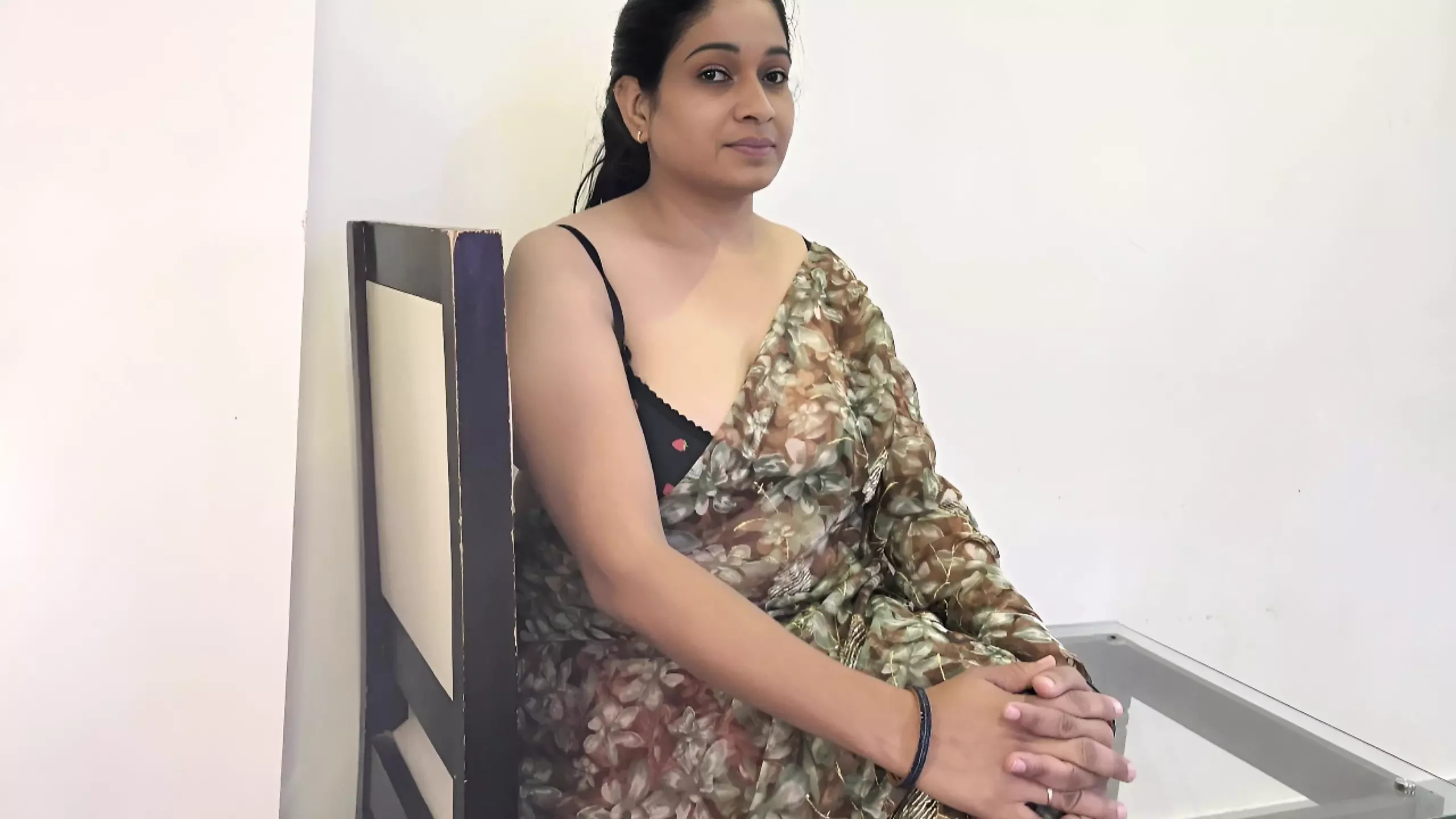 Sexy Stepsister Came For celebrate Rakshabandhan got fucked by her younger step-brother, desi xxx village Sex in hindi