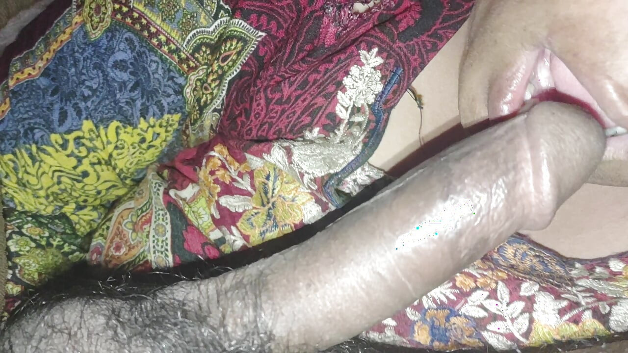 Bhartiy larki pahli bar lnd chusaee seks