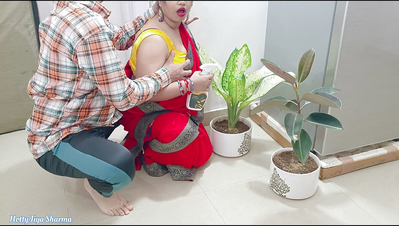 Desi Bhabhi Ki Chudai - Indian Hot Sex