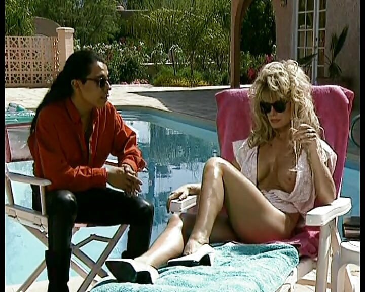 Wanita lesbian asal jerman ini beceknya habis-habisan