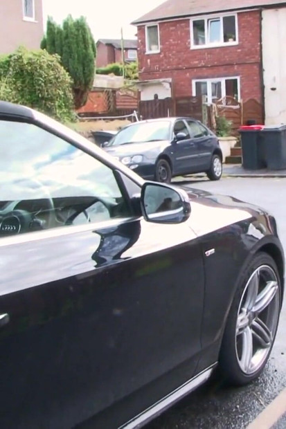 Big ass blonde MILF fucked and milked from her horny dude on the couch