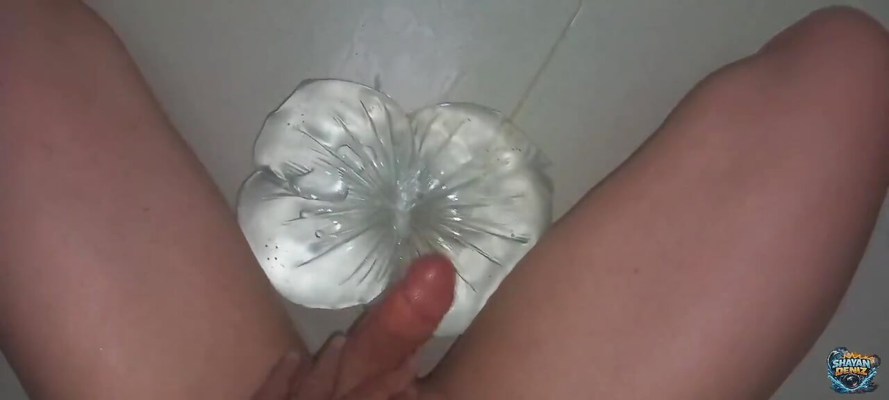 تجربه انفرادی حمام POV نسخه اسباب بازی دست ساز شایان دنیز