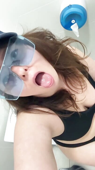 Solo girl public masturbation