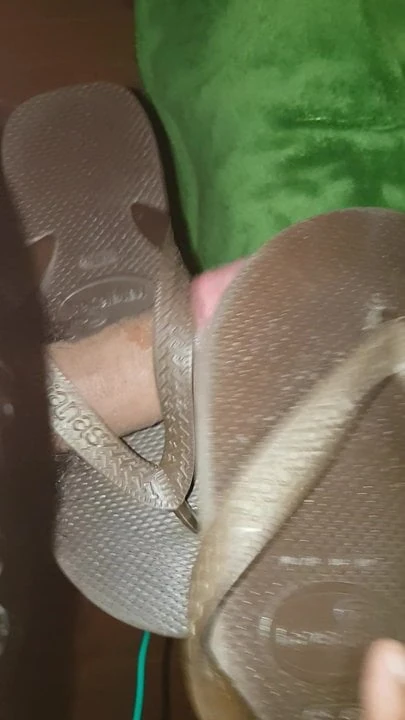 Fucking havaianas top flip flops