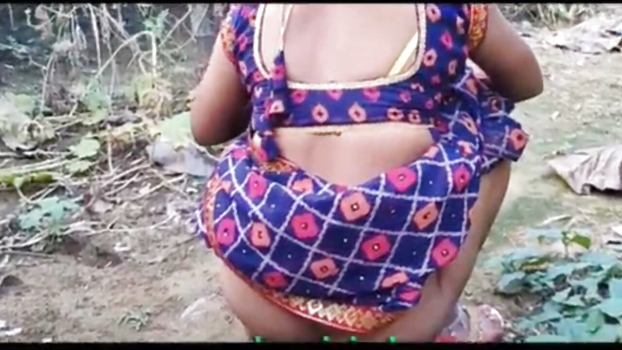 Outdoor Sex Bhabhi Fucked by Devar in Jungle in Open Aria
