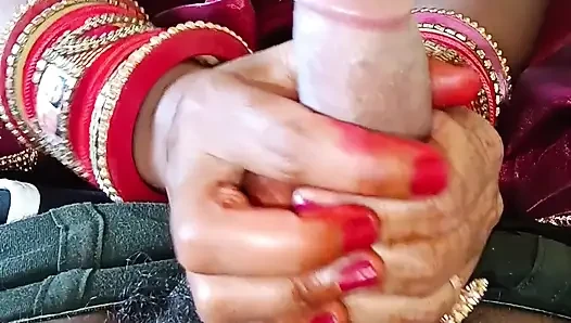 Hendjob di maine apne pati ko aur gadha ras nikali