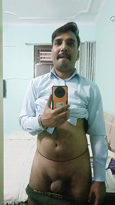 印度德西人表演大师辩论和与邻居吸吮