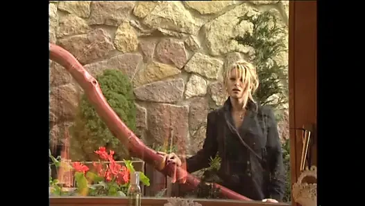 LUANA BORGIA in: La Contessa e L'Orfanella - (Original Full