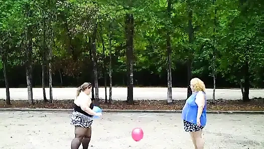 Angie Kimber and I play with balloons out side