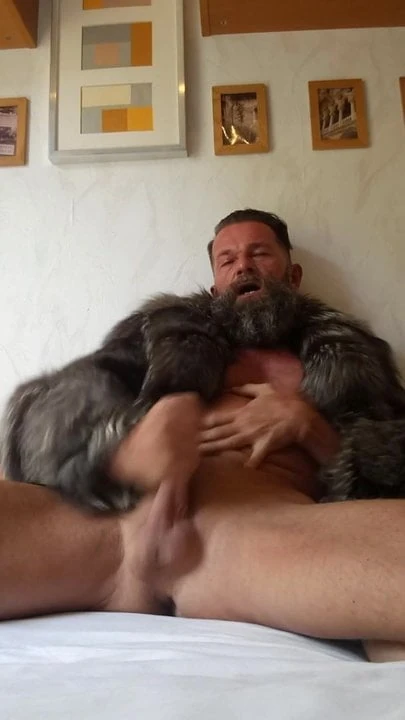 Wank&cum in fur