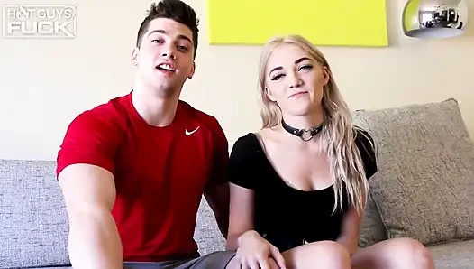Bester college-fick! Winzige blondine mit riesigem schwanz, sportler